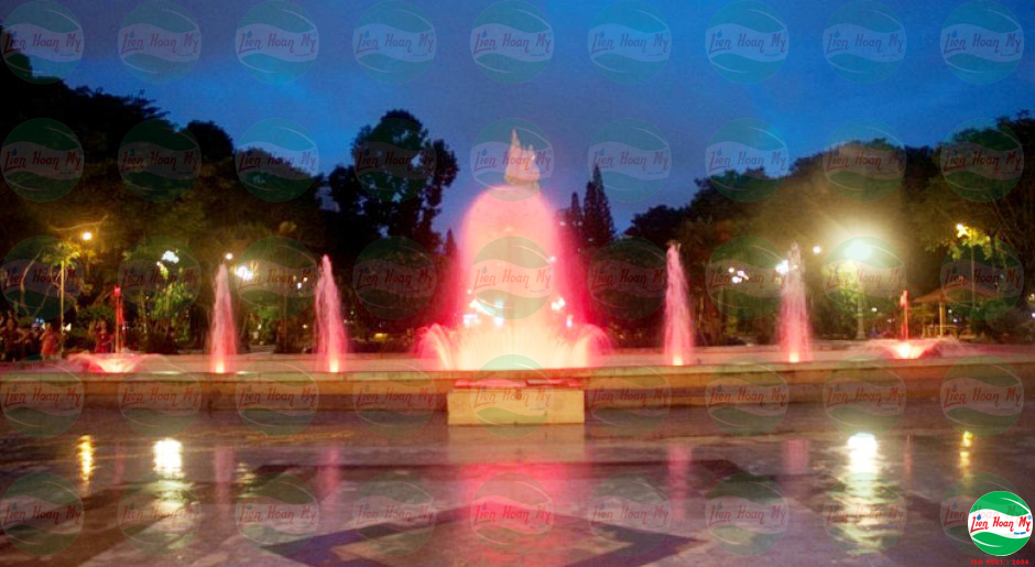 Phun nước nghệ thuật Công viên Lê Văn Tám Hồ Chí Minh